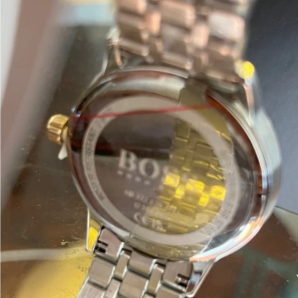 Boss watch for men never worn with its box and cover. Stainless - Picture 3 of 10
